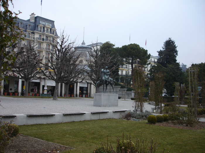 Lausanne, Statue