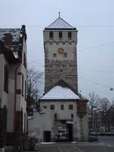 Basel, Clock Tower (61 kbytes) - Click to enlarge